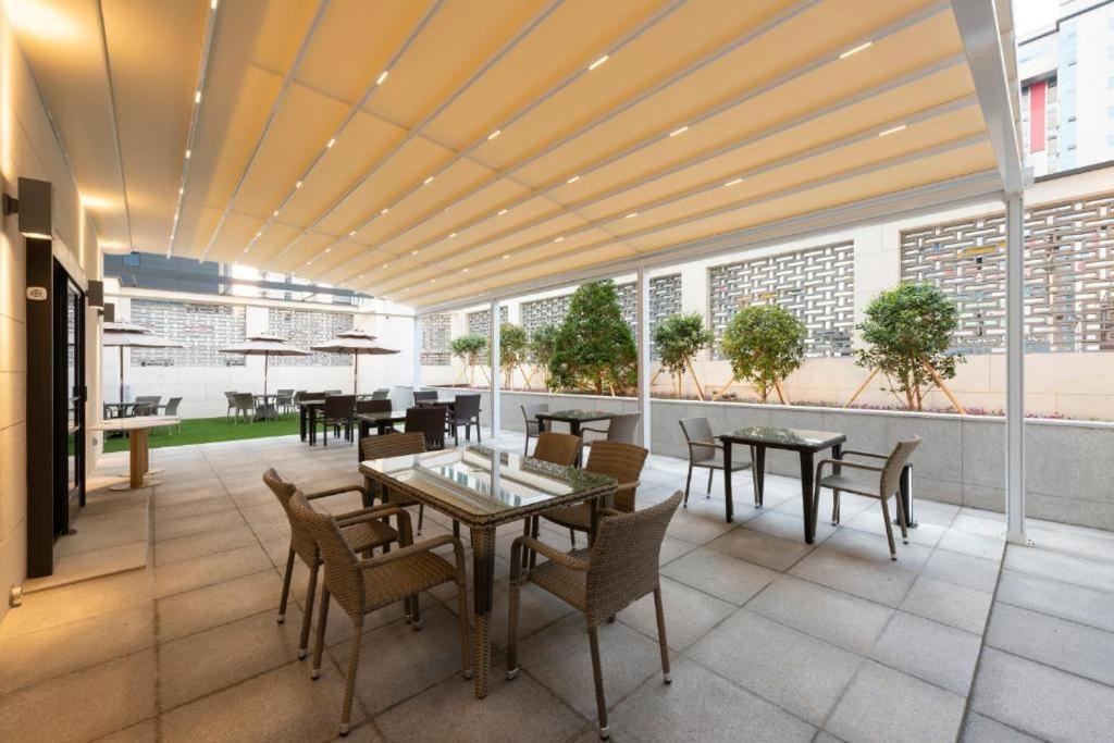 Hound Hotel Yeonsan Пусан Экстерьер фото